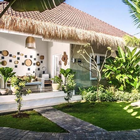 Lila Boutik Residence Canggu Esterno foto